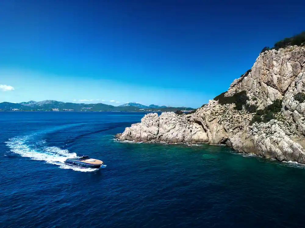 Missione Elica Yachts